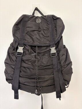 Lululemon Black Nylon Ruched Flap Backpack Multiple Pockets Retro 19"L x 14" W